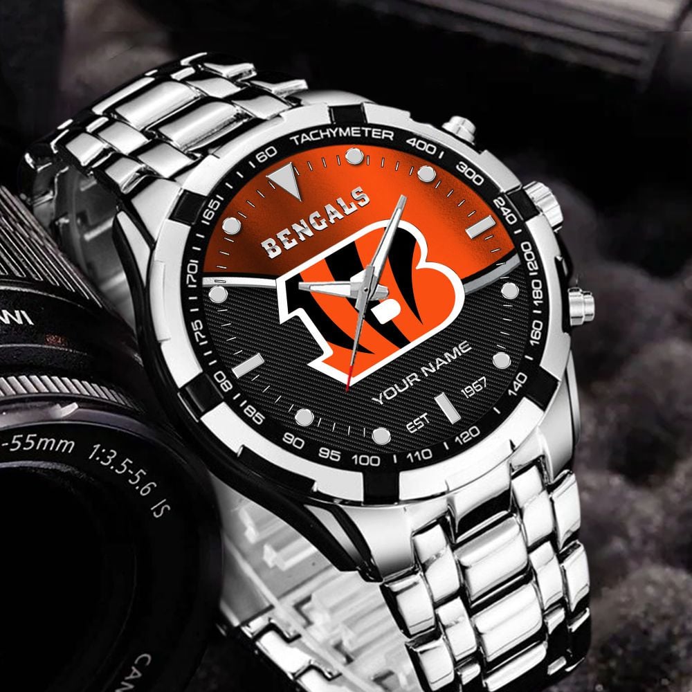Cincinnati Bengals VITWATK3535 Custom Name Elegant Fashion Design Watch